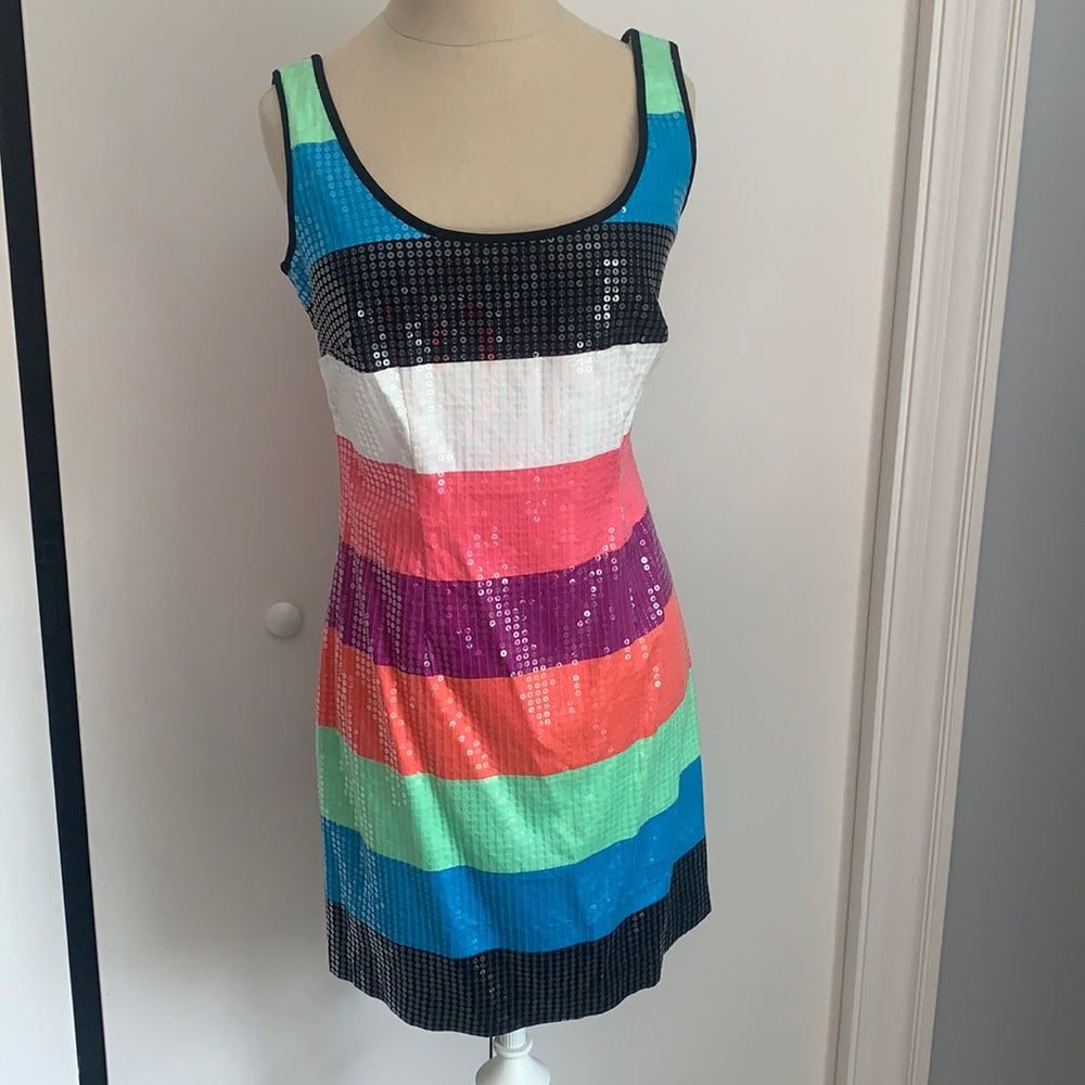 Lilly Pulitzer size 2 striped sequin dress never been worn